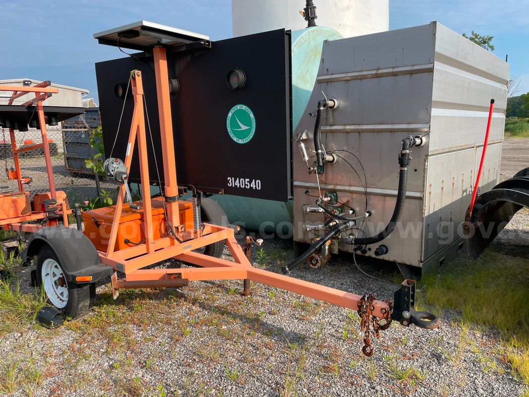 2012 VERMAC Arrowboard, Model ST4815