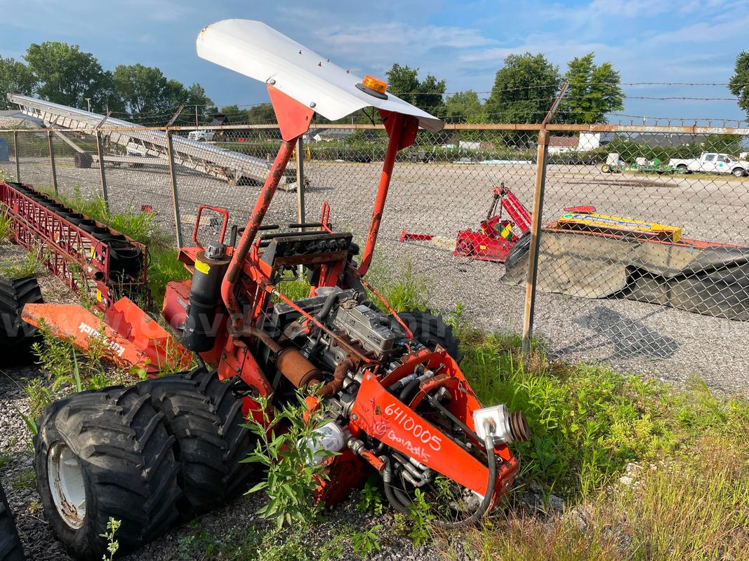 2006 KUT KWICK Bank Mower, Model SSM38-72D