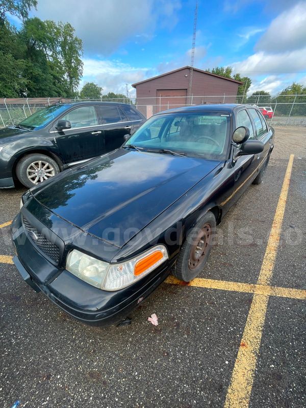 2005 Ford Crown Victoria
