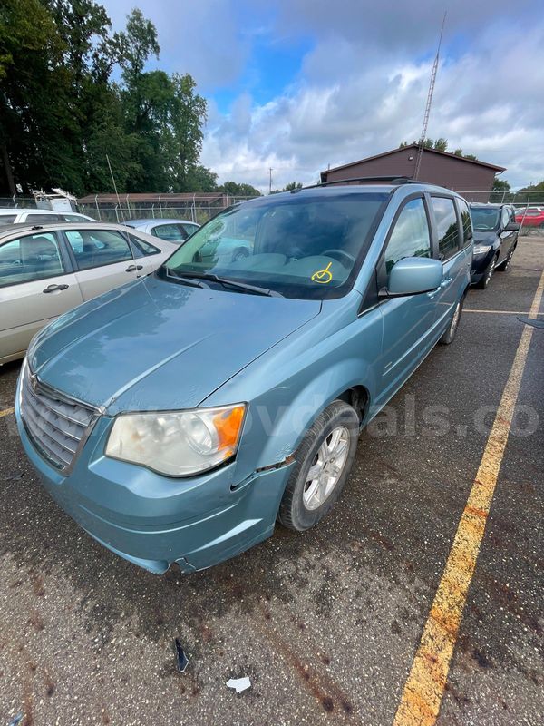 2008 Chrysler Town & Country