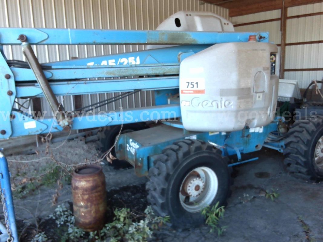 Genie Z-45/25 Lift