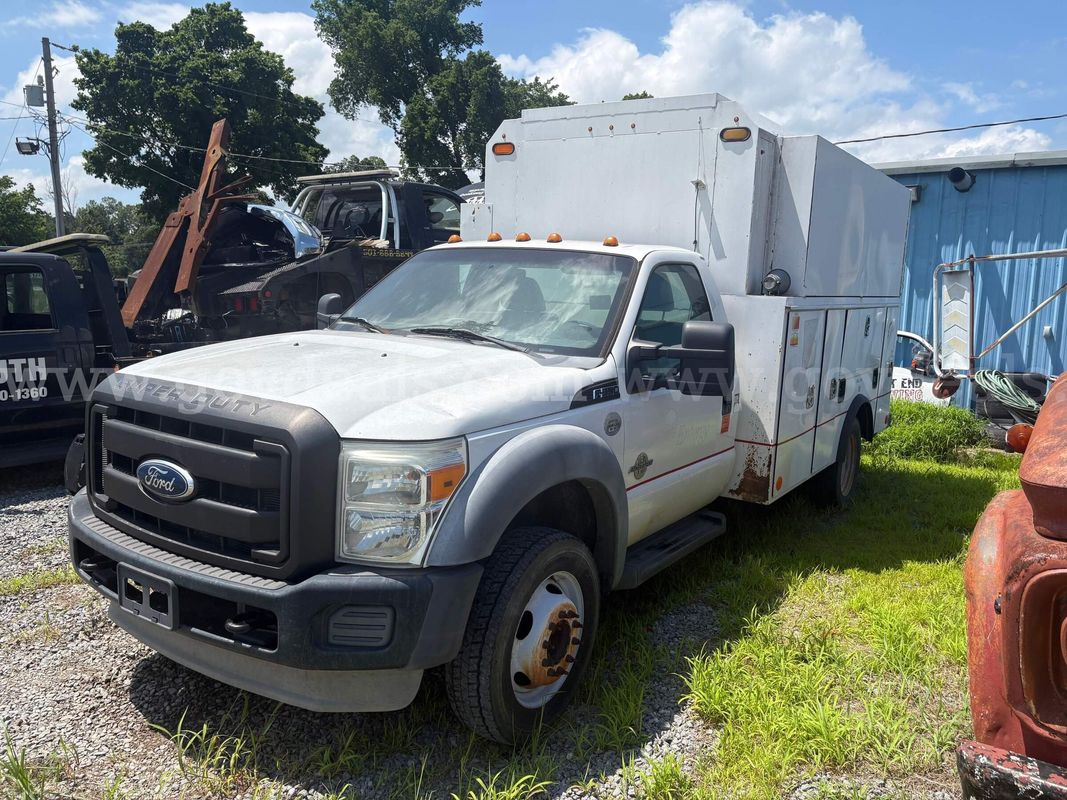 2012 Ford F-550 SD Splicing Lab Truck