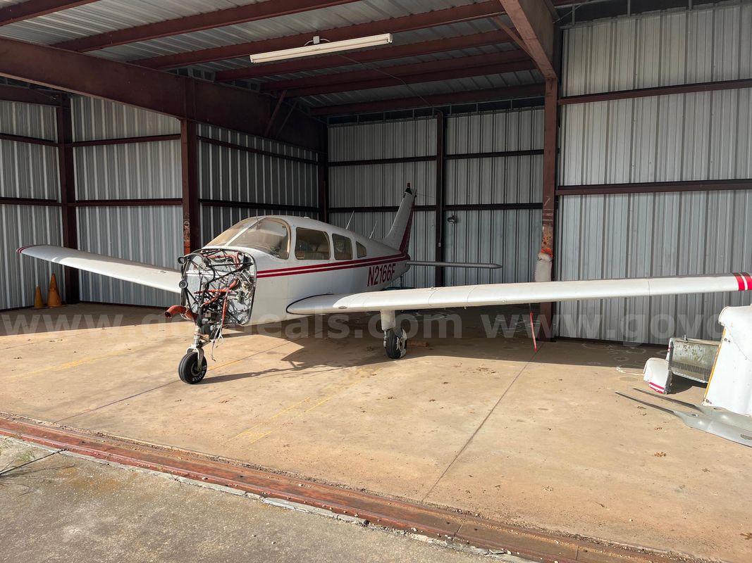 1978 Piper PA28-161 Warrior II Aircraft - NO RESERVE PRICE