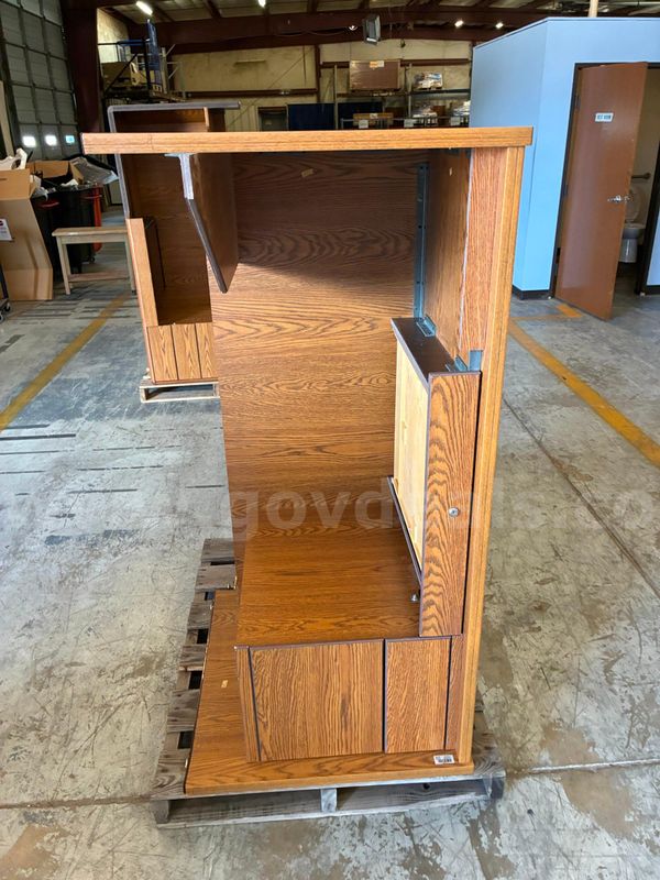 Desk, L-shaped