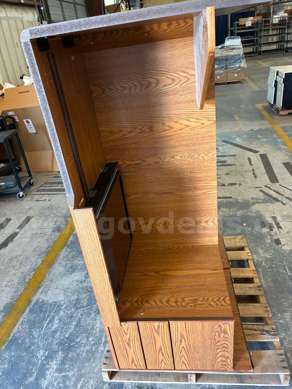 Desk, L-shaped