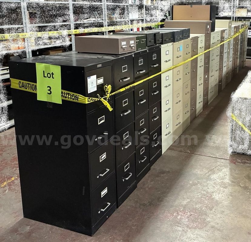 File Cabinets - Lot of Assorted Metal File cabinets