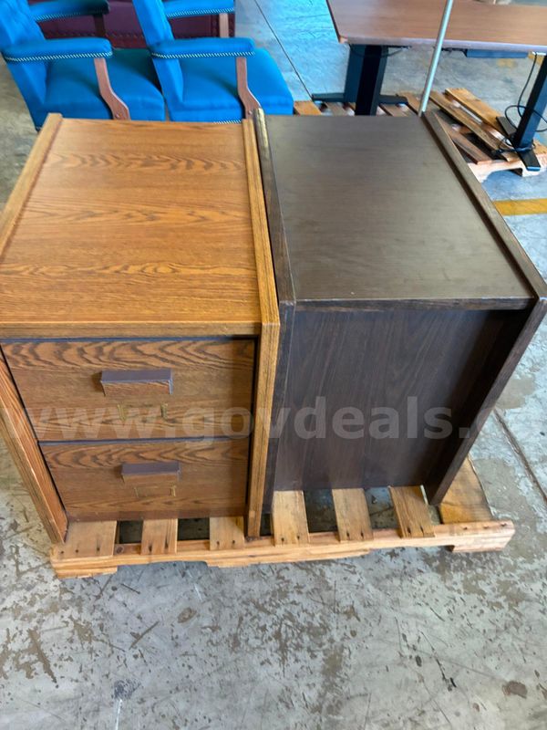 File cabinets, lot of 2