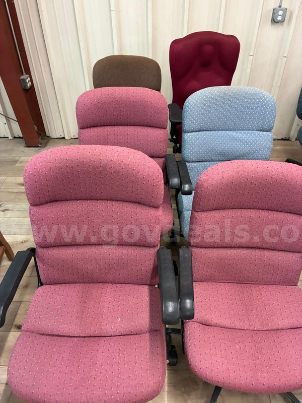 Chairs, wheeled, lot of 6