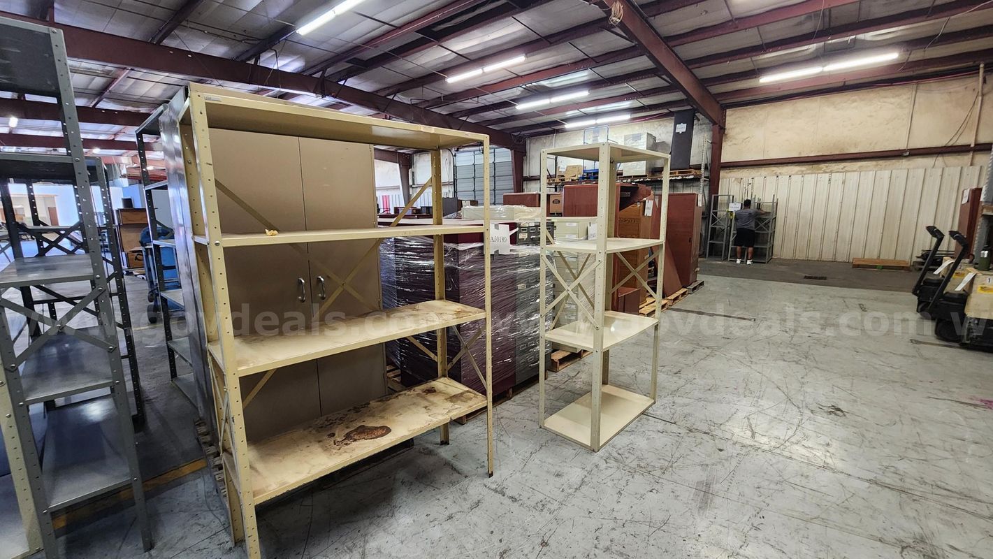 Shelving, lot of 2