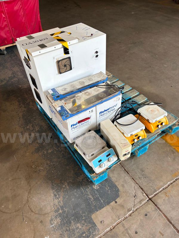 Lab equipment - UNTESTED