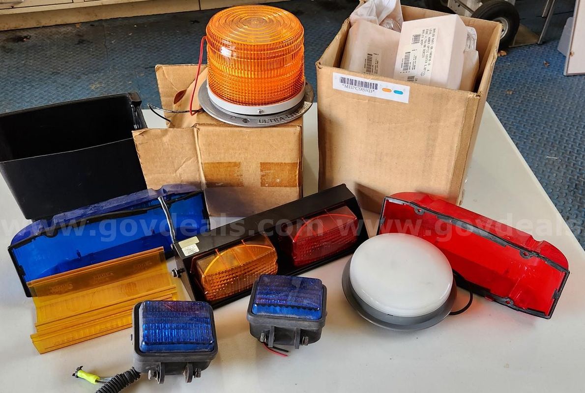 Lot of Assorted Lights/Sirens/Radio - UNTESTED - See Description for Details