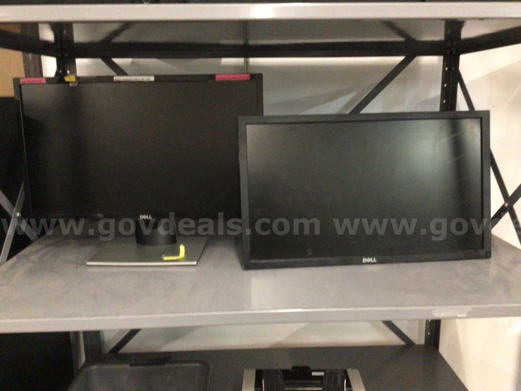 Monitors, lot of 2, Dell - UNTESTED