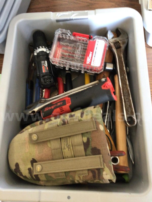 Hand Tools, approximately 30lbs - UNTESTED