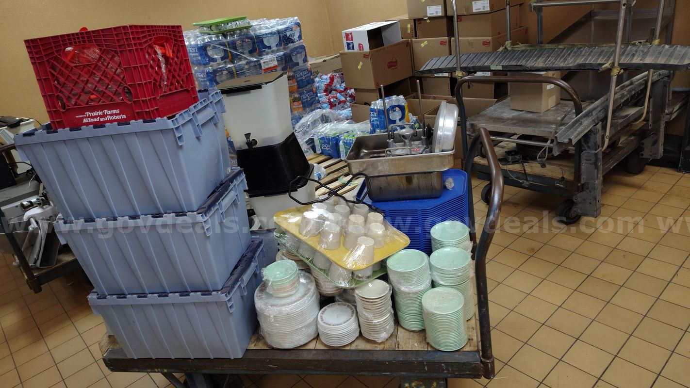Cafeteria Items - Assorted Dishes, Cookware & Sm Equipment - UNTESTED