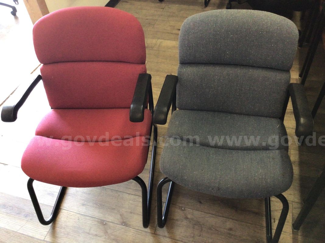Chairs, stationary, lot of 2