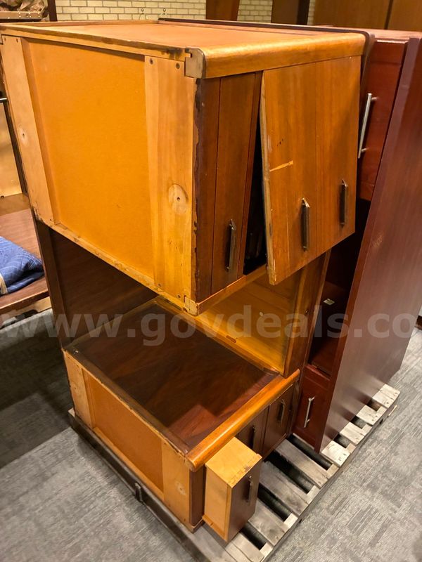 Desks - Lot of 2 Wooden Desks