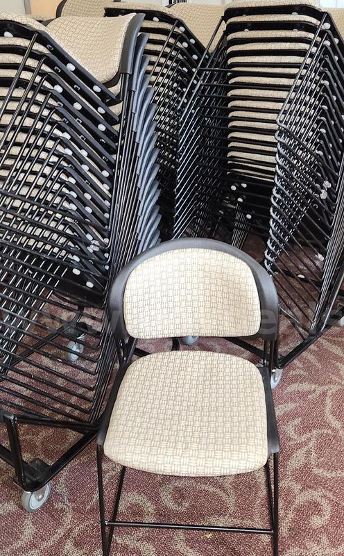 Chairs - Lot of 32 - Stackable Chairs