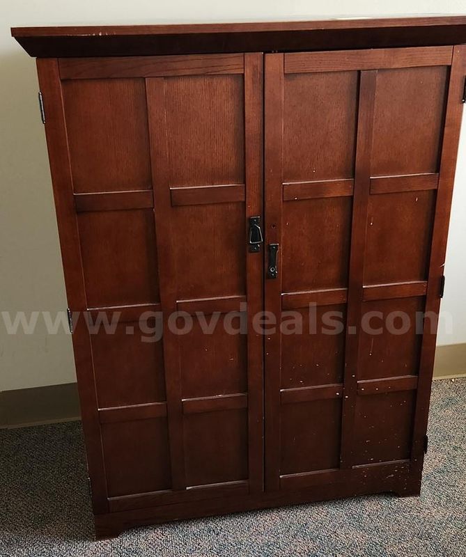 Corner Desk - Wood