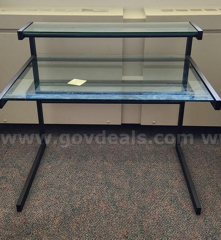 Desk - Glass & Metal