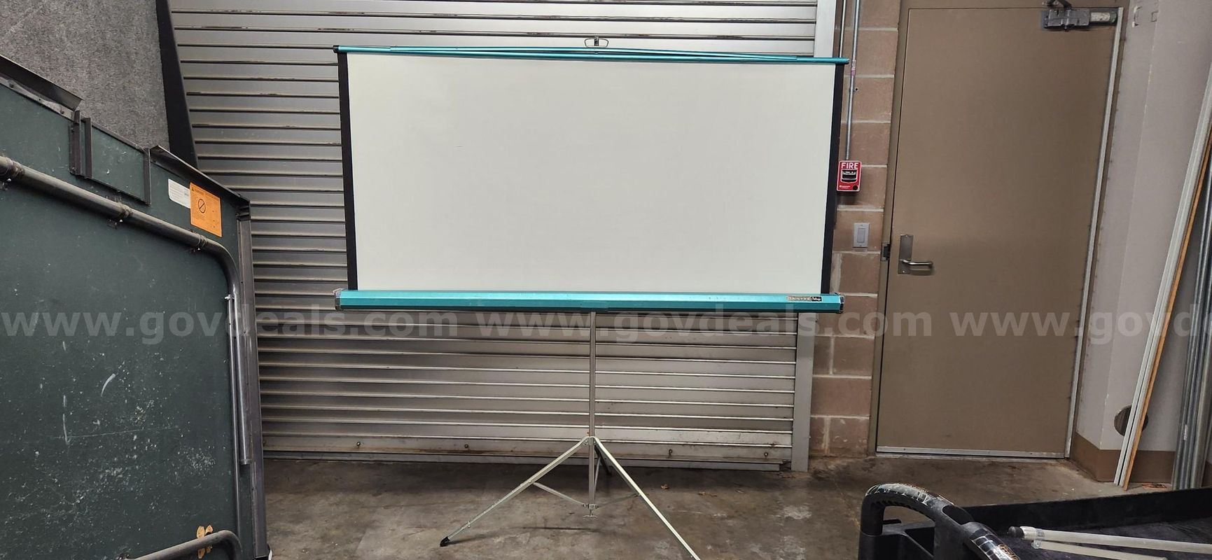 6' Projection Screen