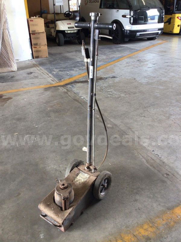 Jack, floor, air powered - UNTESTED