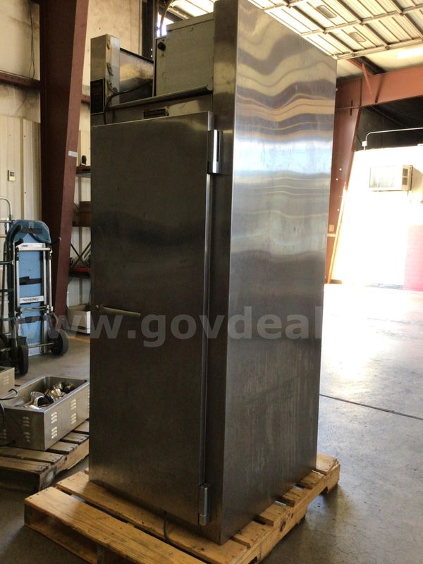 Refrigerator, Traulsen & Co - UNTESTED