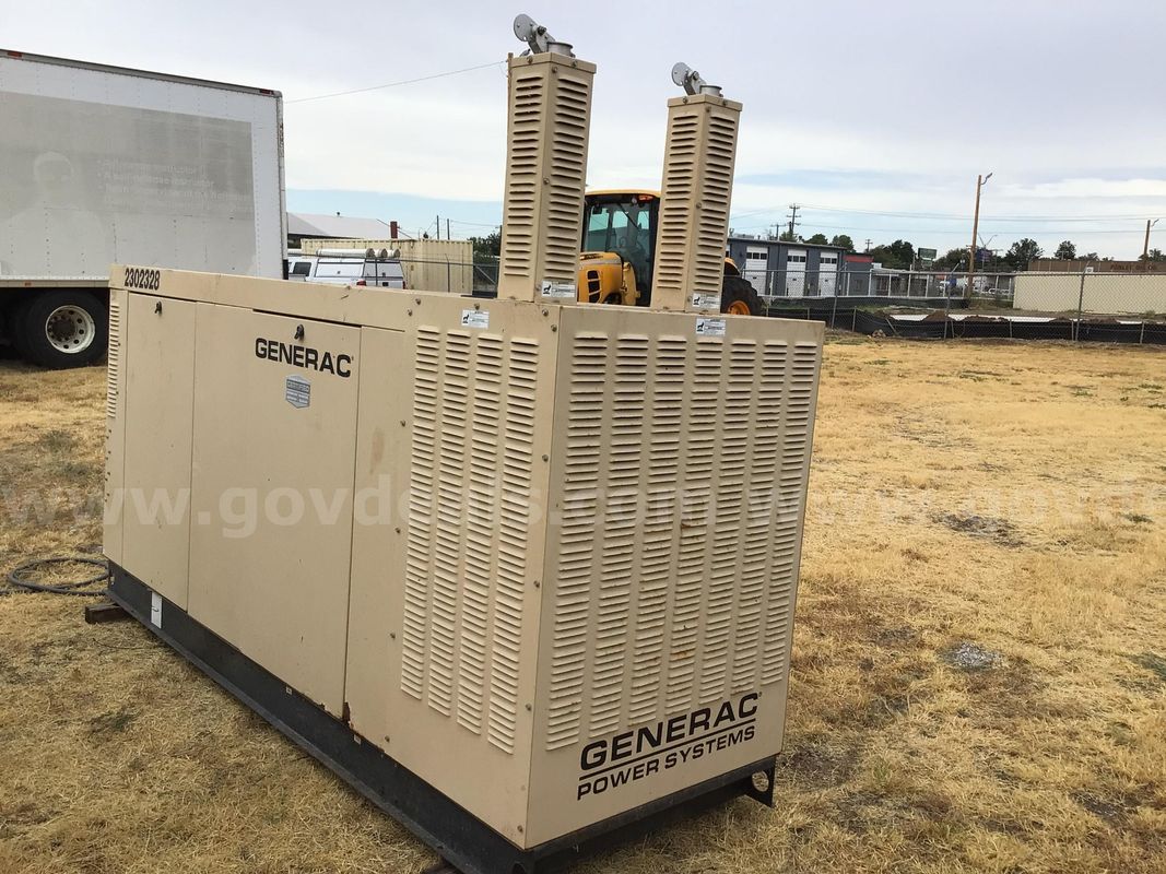 Generator, Generac - UNTESTED