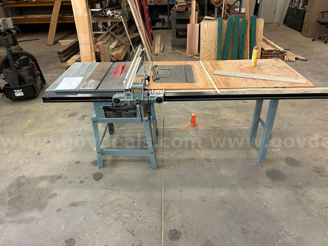 Delta Table Saw