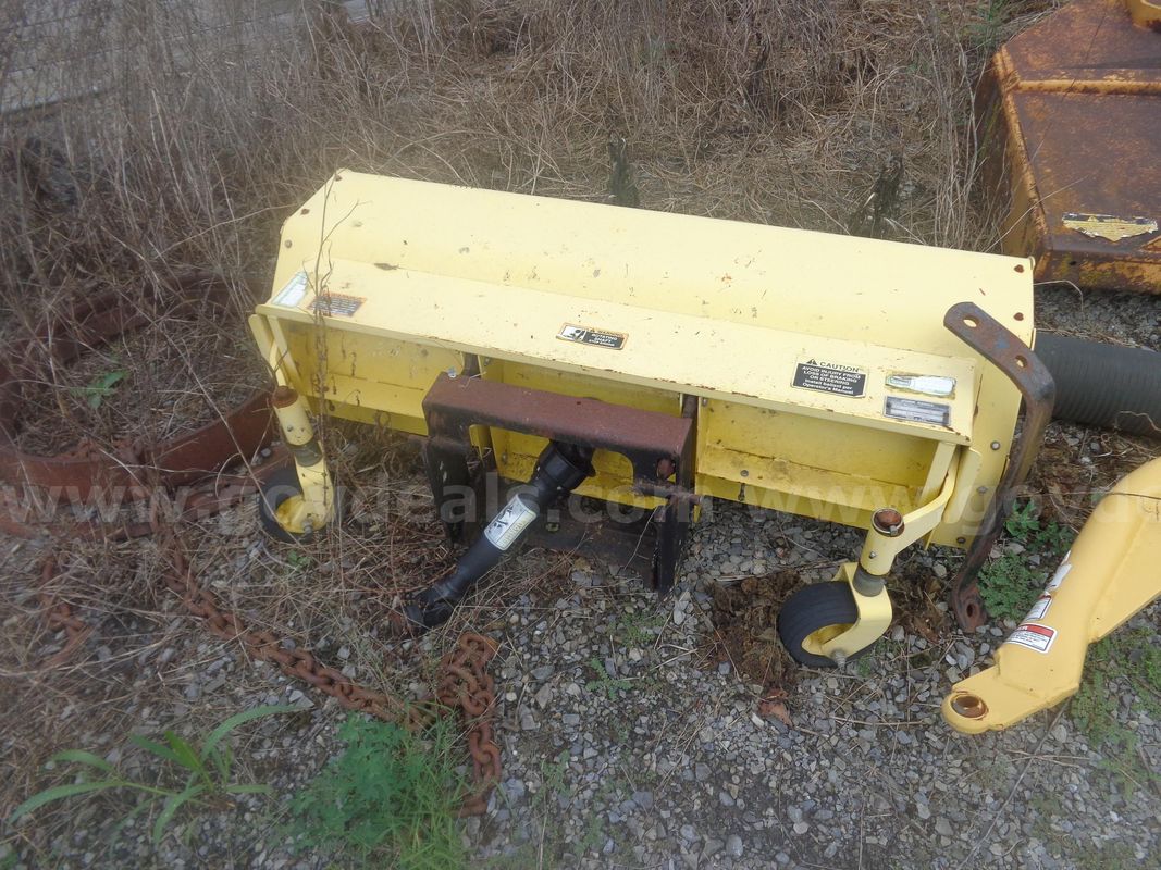John Deere Broom Sweeper