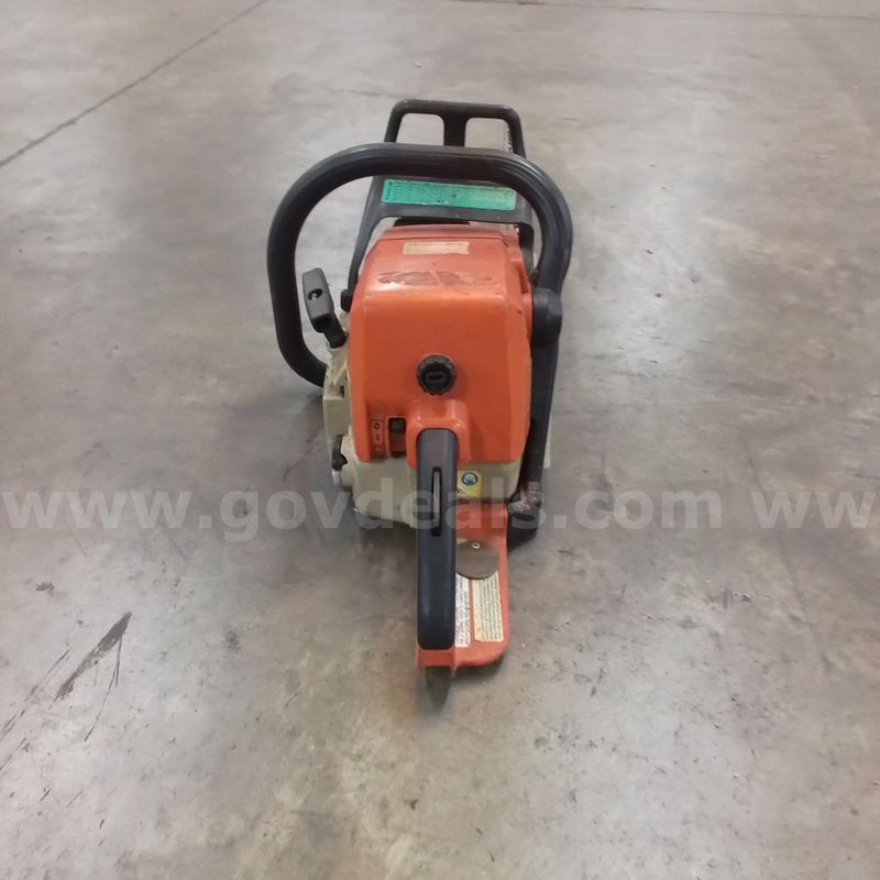 Stihl MS290 Chainsaw w/20 Inch Blade