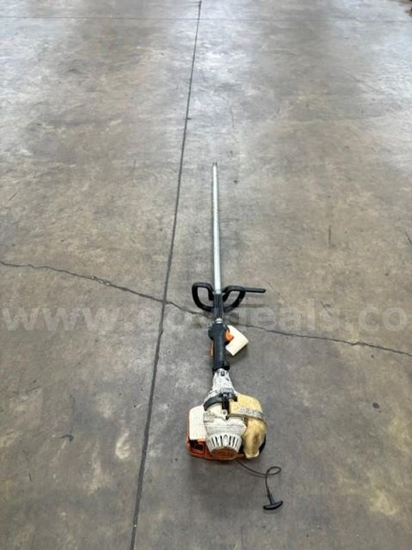2011 STIHL FS110R - LAWN EQUIPMENT - EDGER/TRI (NO BLADE)