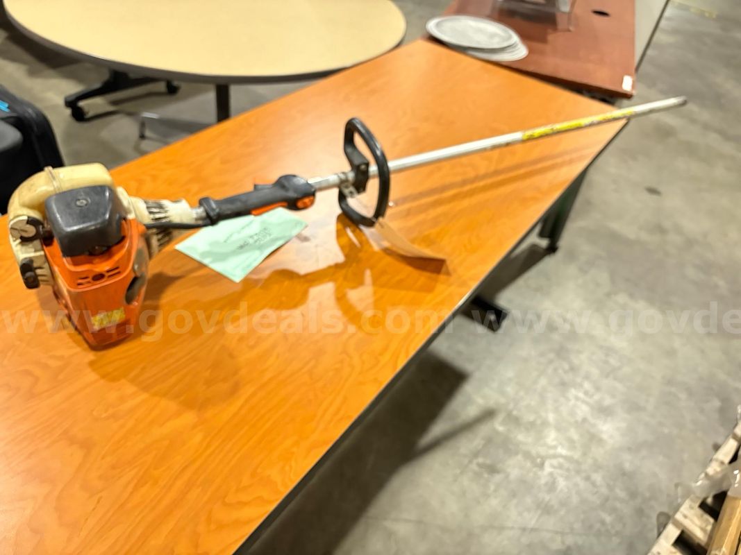 2014 Stihl Ht101 Trimmer (Missing Head)