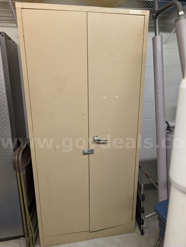 1 Lot of 1 Metal Beige Storage Cabinet