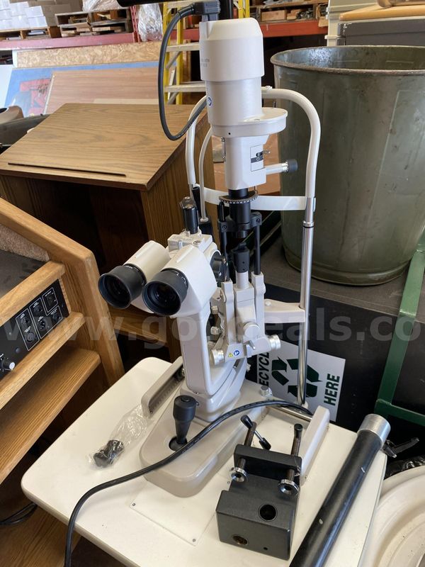Ophthalmic Instrument and Topcon Stand