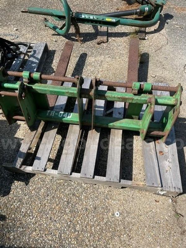 Tractor and Truck Attachments – Lot of 4