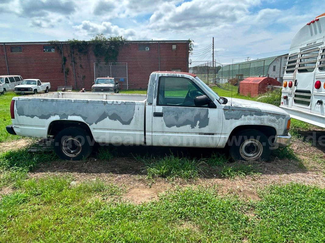 1994 GMC Sierra Pickup