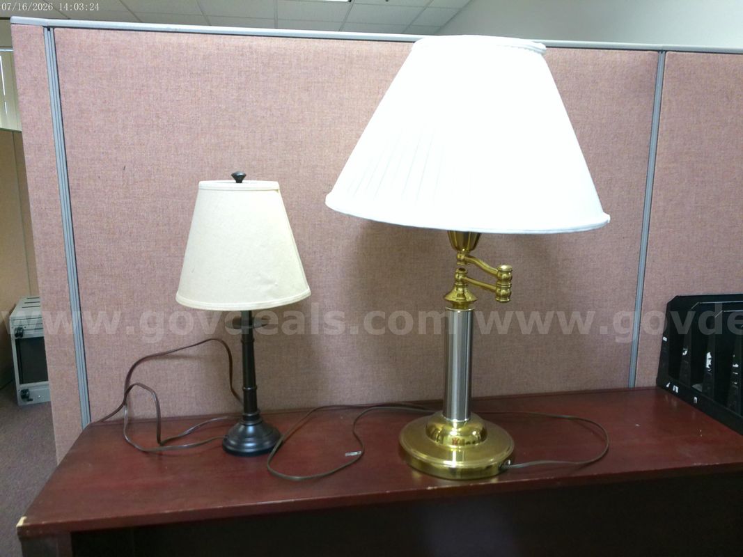 Lot of Desk Lamps