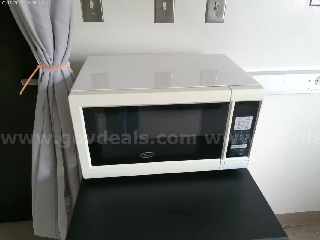 Lot of Microwaves