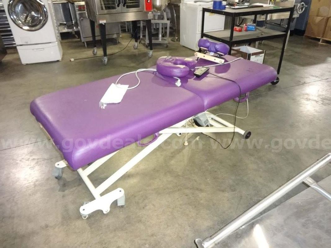 Oakworks Massage Table