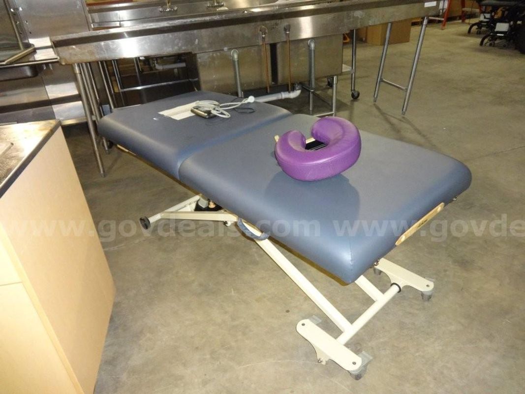 Oakworks Massage Table