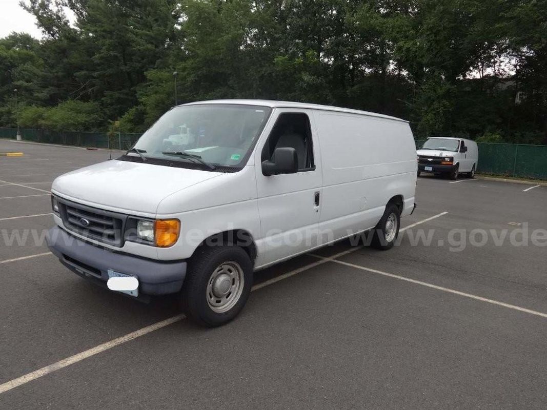 2006 Ford E-150 Cargo Van