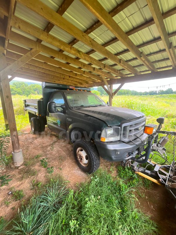 2003 Ford F350 Dump Truck