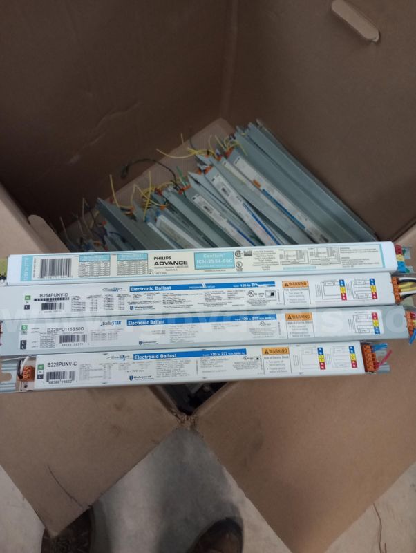 Electronic Ballasts for Fluorescent Lighting