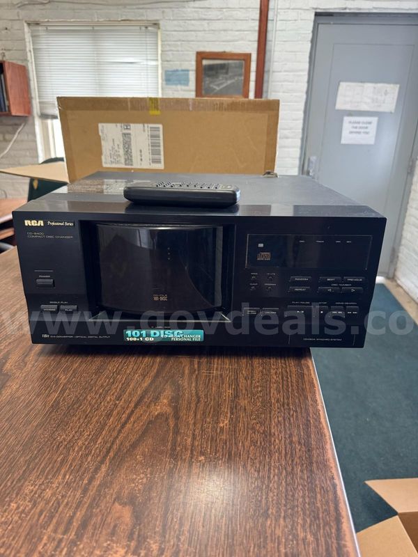 RCA CD-9400 Compact Disc Changer with Remote