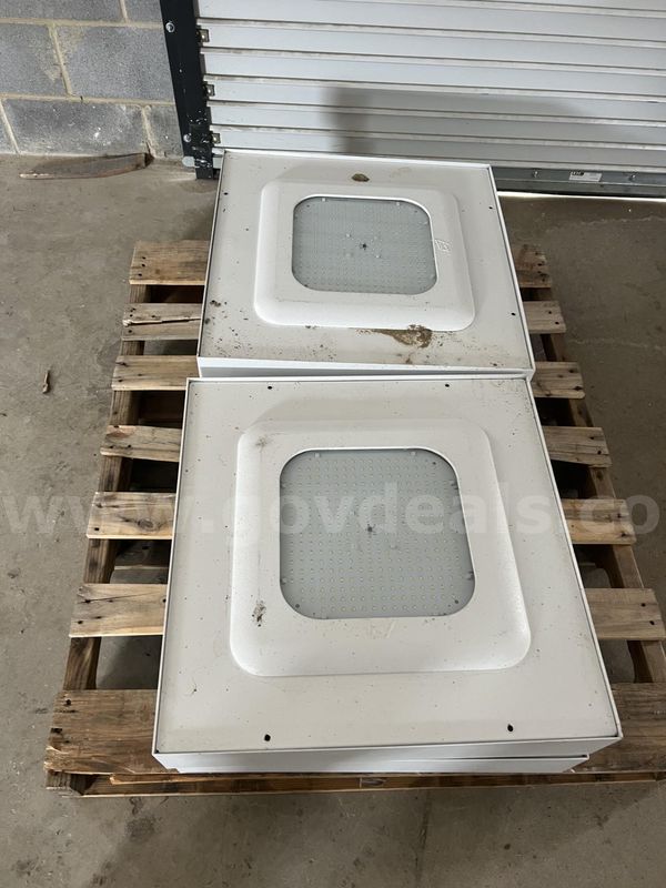 Lot of LED Light Fixtures