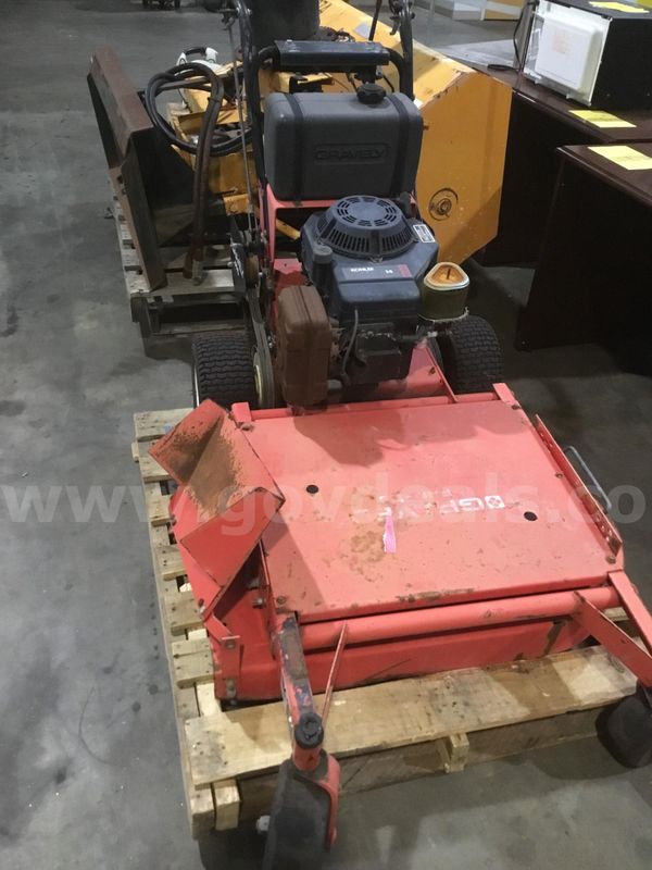 80 (LENGTH) x 37 (WIDTH) (MANASSAS) Gravely Pro Kohler mower "DH"