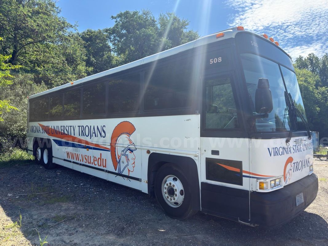 1999 MCI 47 Passenger Bus