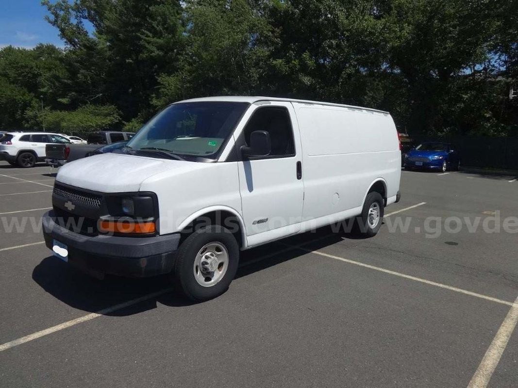 2006 Chevrolet Express HD Cargo Van