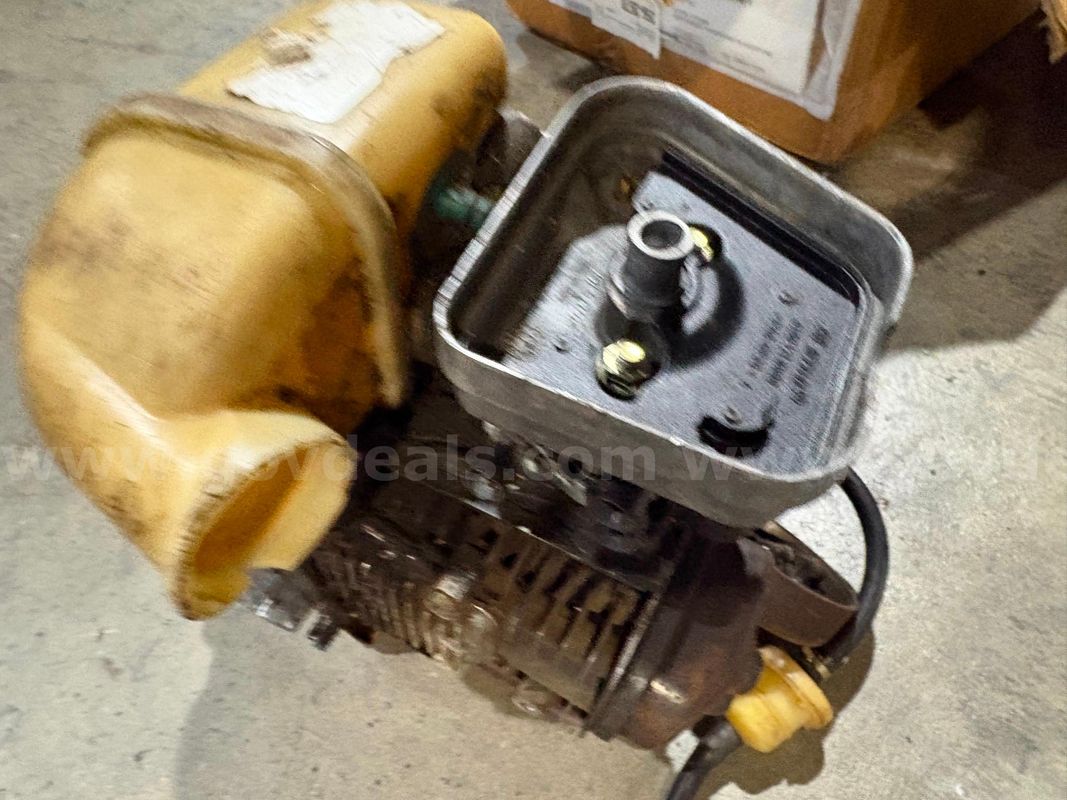 2013 STIHL FS110R N84925 (COLONIAL HEIGHTS) Just motor