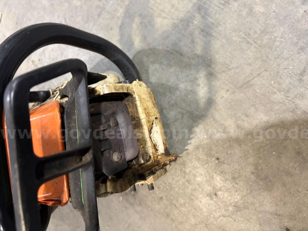 2001 Stihl MS250 Chainsaw no blade N16822 (COLONIAL HEIGHTS)